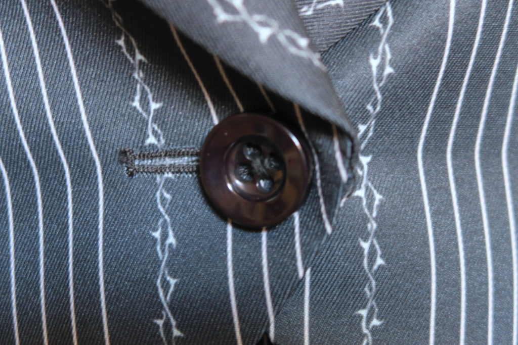 Button Closure Front of the vest