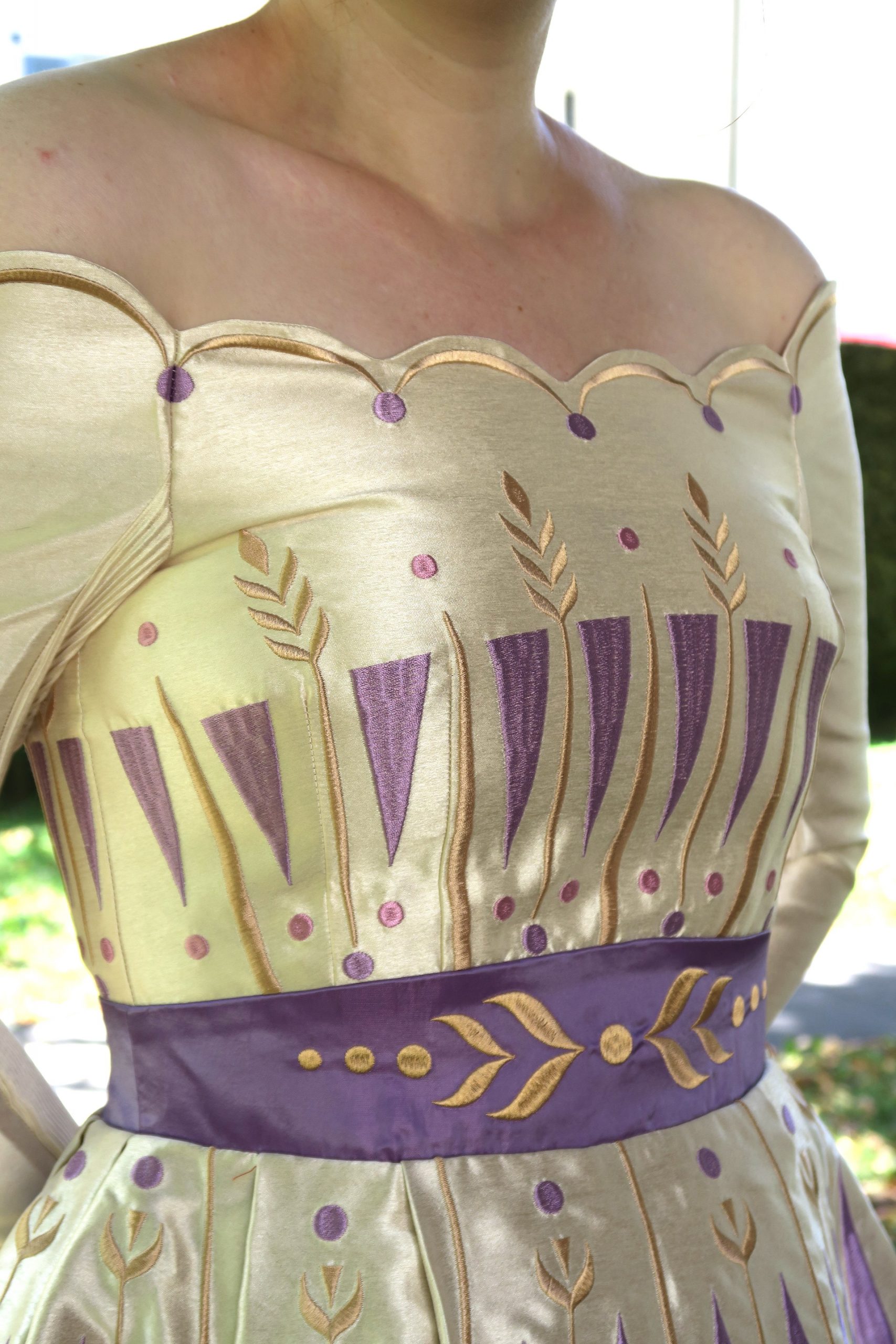 Detail Bodice