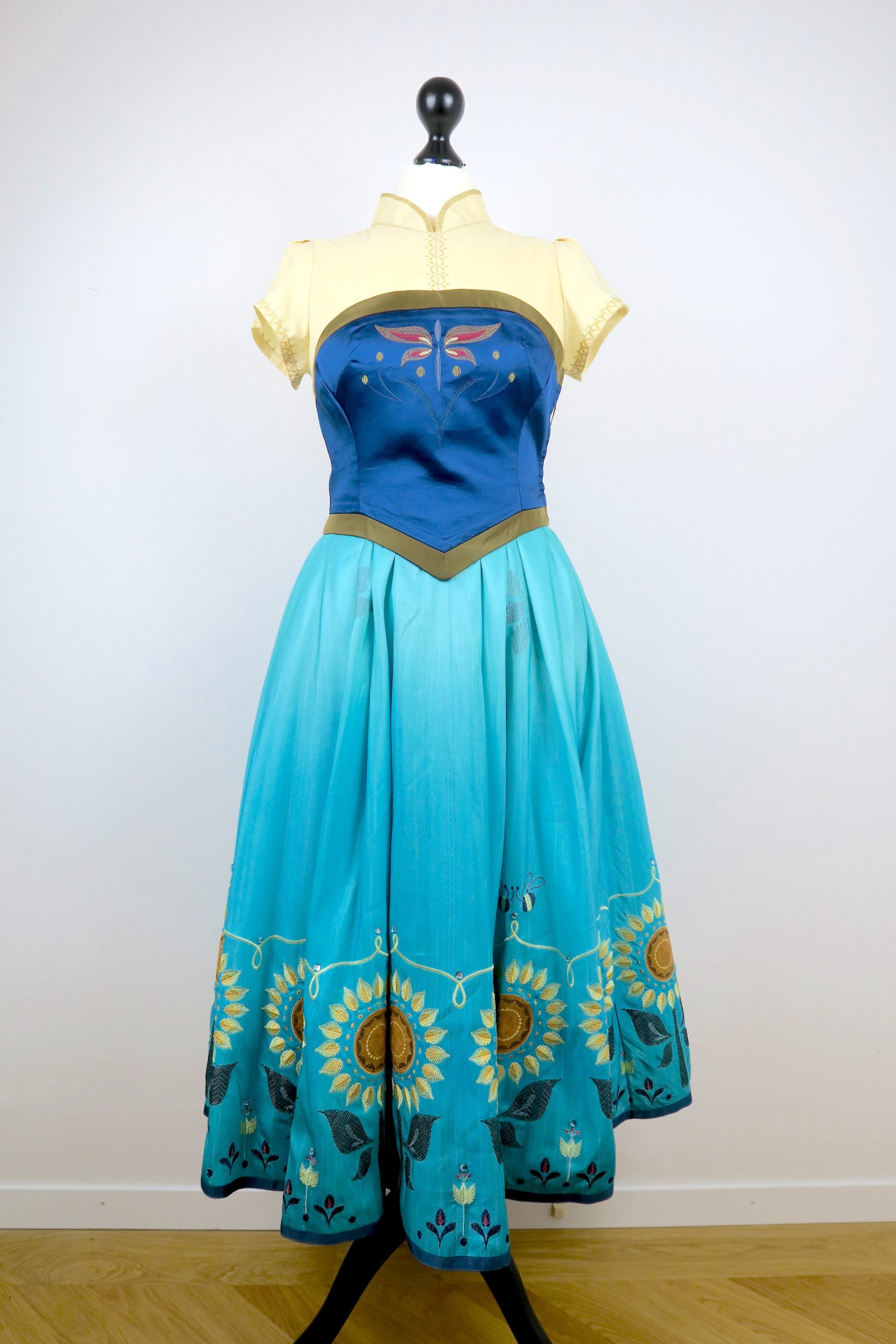 Anna Frozen Fever Cosplay Dress and Bodice